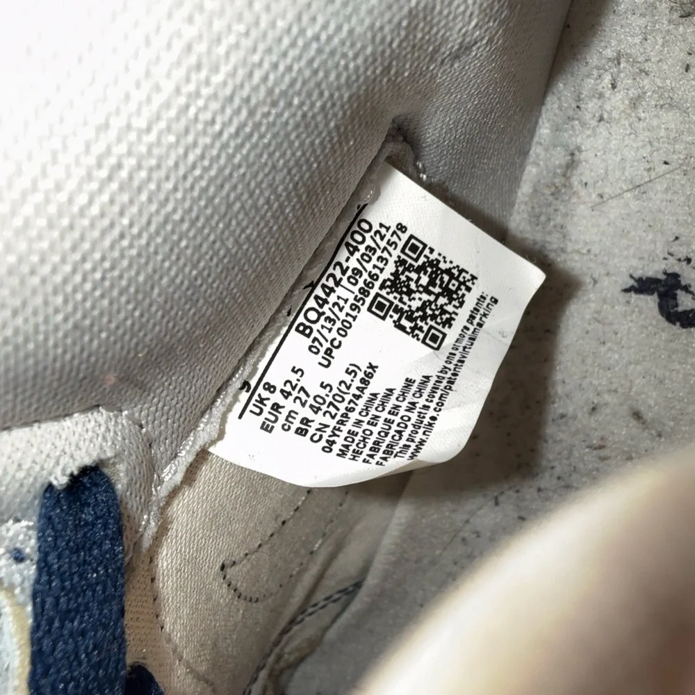 Nike Air Jordan 1 Hi Retro OG Navy Blue/Wolf Grey Shoes - Picture 6 of 7